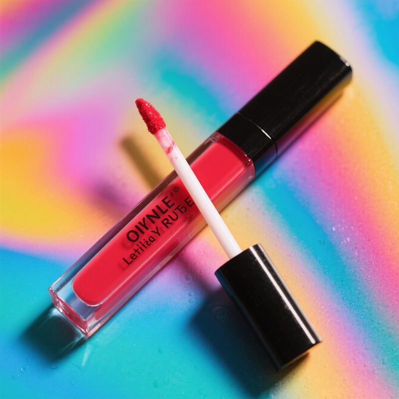 Os sijaja za ustnice z visokim sijajem